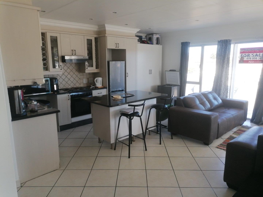 2 Bedroom Property for Sale in Jeffreys Bay Central Eastern Cape